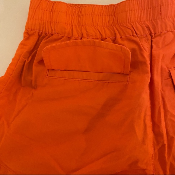 NWT Urban Outfitters Small Orange - Picture 9 of 10